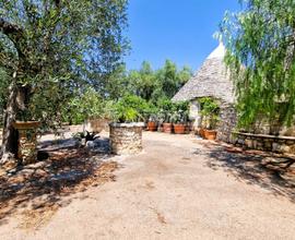 NUOVO PREZZO! Villa con Trullo e Terreno, RISTRUTT