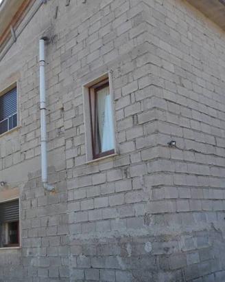 Casa indipendente di 110 m² con 5 locali a Nusco