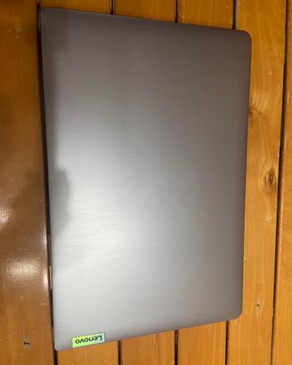 Ideapad 3 15IAU7 Lenovo