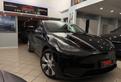Tesla Model Y RWD Iva esposto
