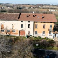 Rustico indip. con vista panoramica e giardino