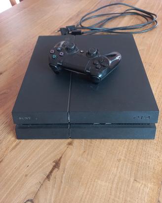 Ps4 fat 500Gb completa di TUTTO +giochi
