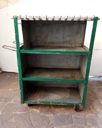 carrelli officina