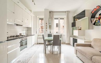 BILOCALE COMPLETAMENTE RISTRUTTURATO E ARREDATO