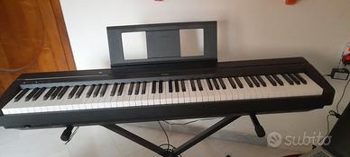 pianoforte digitale yamaha p45 con custodia