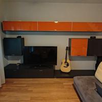 Arredamento soggiorno - parete TV