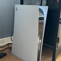 Playstation 5 con CD 200 ore di vita come nuova