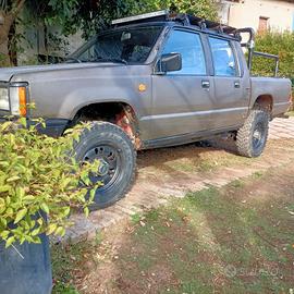 Mitsubishi L200 pickup double cab