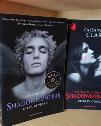 2 libri "ShadowhunterS"