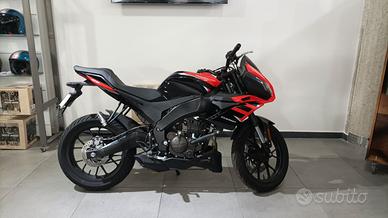 Aprilia Tuono 125 ABS