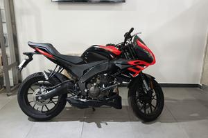 Aprilia Tuono 125 ABS