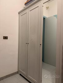 Armadio con specchio