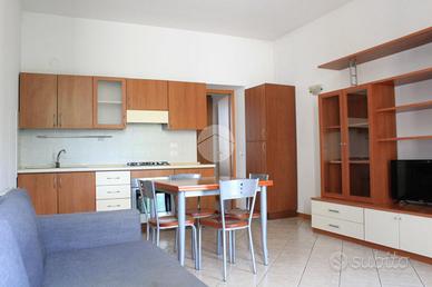 2 LOCALI A MILANO