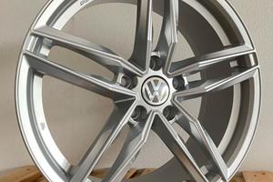 Cerchi in lega RS da 17 e 18 per A3 Q2 Q3 VW Golf