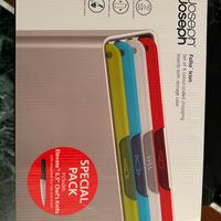 Set di 4 taglieri e coltello chef Joseph Joseph