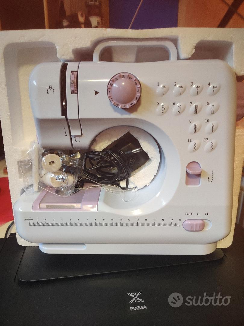 macchina da cucire portatile - Elettrodomestici In vendita a Roma