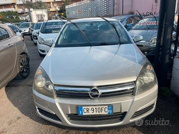 Opel Astra 1.7 CDTI 101CV 5 porte Cosmo