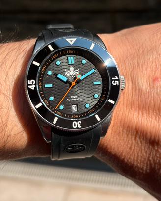 Phoibos Wave Master 300 mt PY010CR Black