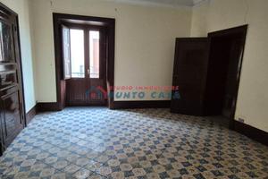 ERICE VETTA-App.nti diverse quadrature da ristrutt