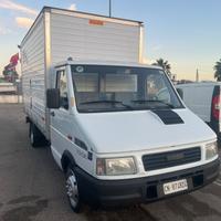 Iveco Daily 35-8 furgonatura cassa