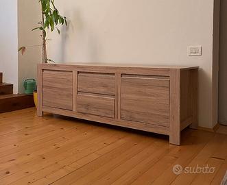 Mobile TV / credenza