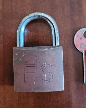 VECCHIO LUCCHETTO ARCO FS FERROVIE STATO OTTONE