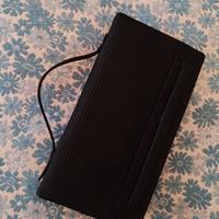 Pochette in raso nera