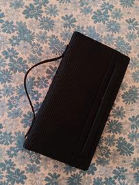 Pochette in raso nera