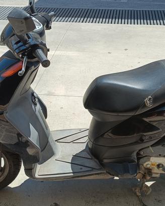 scooter 50 Aprilia sportcity