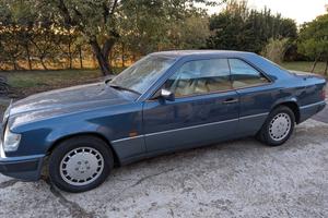 Mercedes serie 200-320 (c124) 200 ce cat coupé