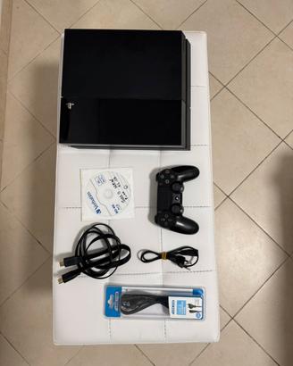 Playstation 4  500gb (legg desrizione)