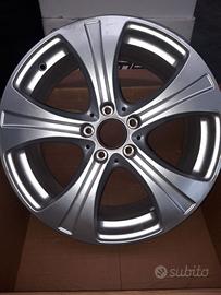 Cerchi in lega 18 pollici Merceses Glc