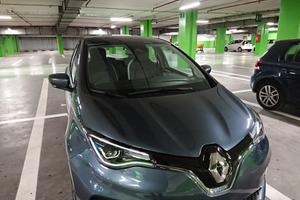 auto elettrica Renault Zoe 