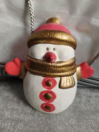 originale pupazzo di neve in cotto