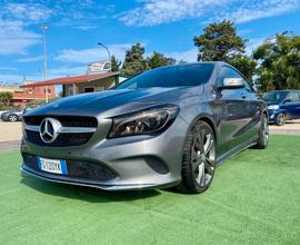 Mercedes-benz CLA 200d Premium AMG Night Edition