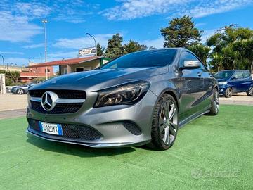 Mercedes-benz CLA 200d Premium AMG Night Edition