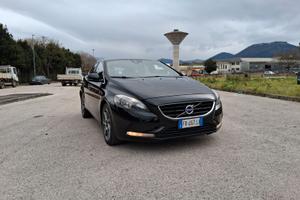 Volvo v 40 2.0 diesel