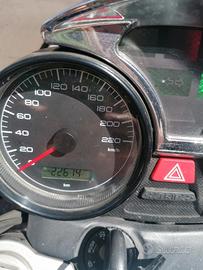 Moto Guzzi Nevada 750
