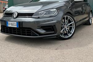 Golf R 2.0 TSI DSG 4MOTION 5p. BMT