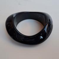 Bracciale Vintage in Resina di Marmo nero Modernis
