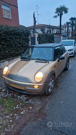 mini Cooper 