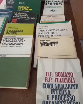 mkt e management anni passati lotto 16pz