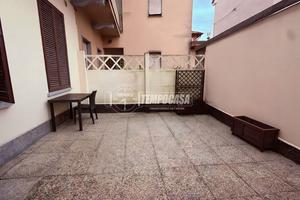 Bilocale piano terra a reddito