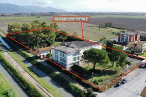 COMPLESSO A SAN GIULIANO TERME