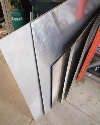 Lamiere in inox ed alluminio 