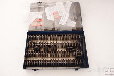 12800-45810 Kit pastiglie valvole originali Suzuki