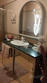 Mobile da bagno con specchio