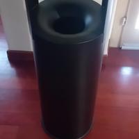 portacenere e portacarte da esterno