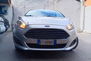 Ford Fiesta 1.5 TDCi 75CV 5 porte Business
