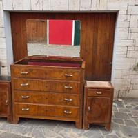 Comò e comodini con ripiano in vetro